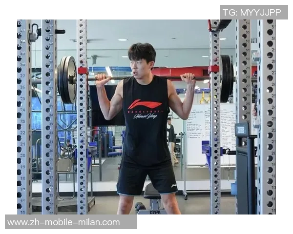 杨瀚森谈体能提升秘诀:遵循球队训练计划与教练安排上场时机 杨瀚森谈体能提升秘诀:遵循球队训练计划与教练安排上场时机